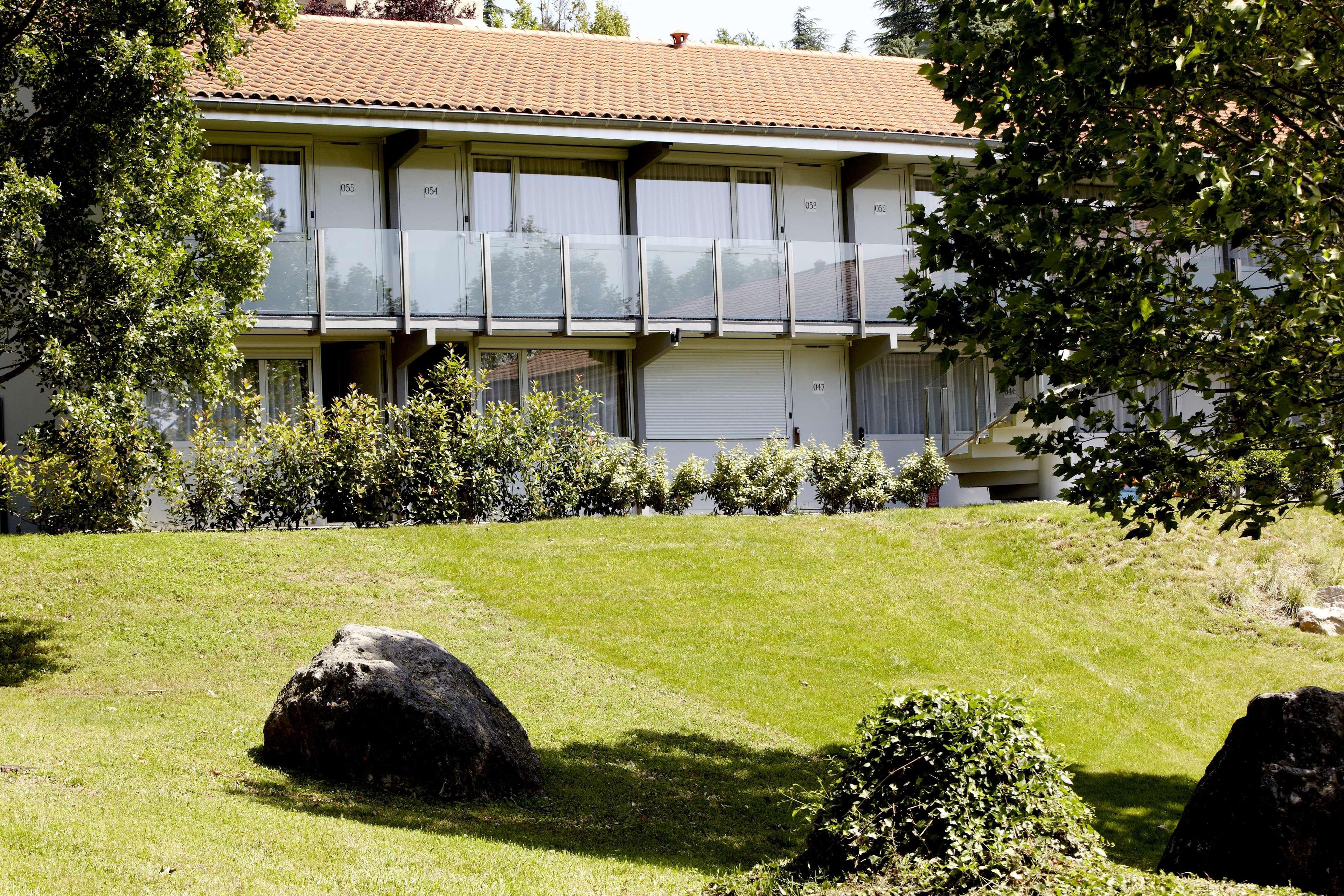 Kyriad Lyon Sud Sainte Foy Luaran gambar